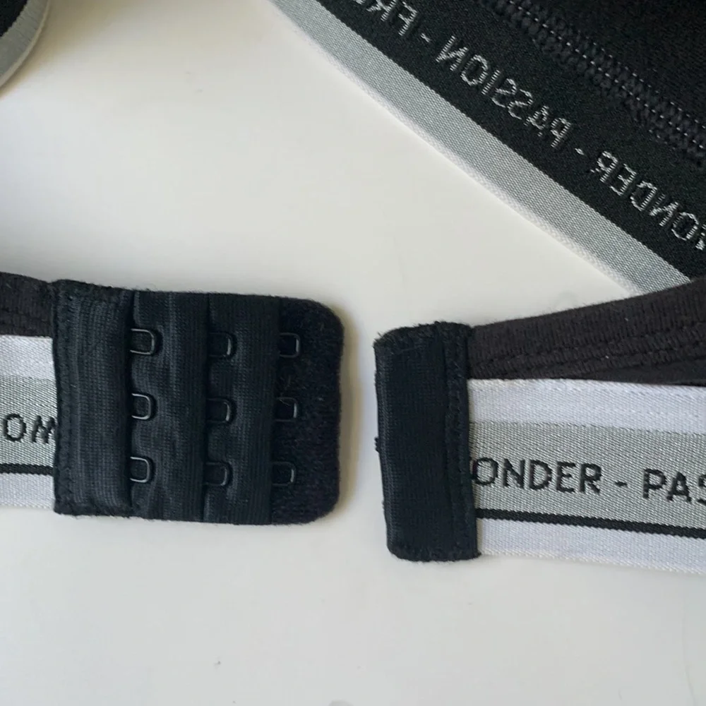 GUESS BRA WONDER PASSION FREEDOM SEAMLESS PADDED - Picture 6 of 7